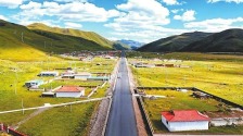 四川高原山区公路试水“高速化”改造_fororder_31e82ddb-6b9b-47c0-b036-1dc26025bd05.800x401.750x375 (1)
