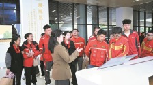为新就业群体“成长赋能” 四川首个骑手学院成立_fororder_4c07e7b1-0122-4b25-94ef-0f0f6c8c76be.800x534.750x500