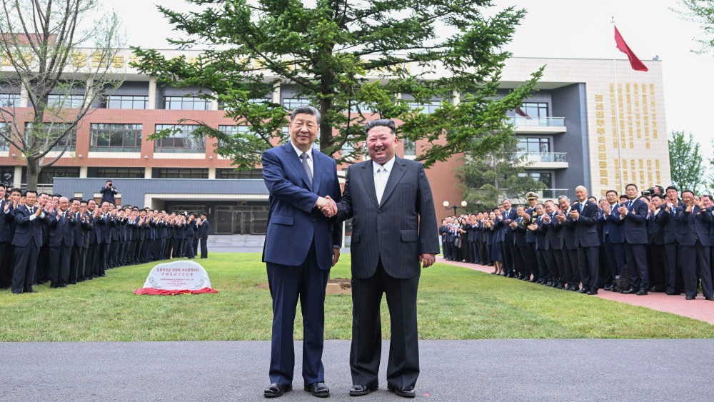 习近平参访朝鲜劳动党中央干部学校_fororder_202606091101b42a8277468793672de1b8a82478_20260609b09138609a604414b4e25627bdd223ff