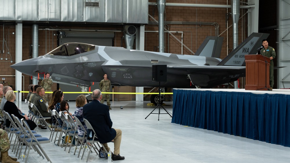 从歼-20到歼-35，美军“入侵者”中队为何执迷中国战机？_fororder_7263246