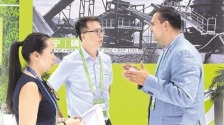 广西链 通全球 ——广西三大特装展区亮相第三届链博会_fororder_链博会