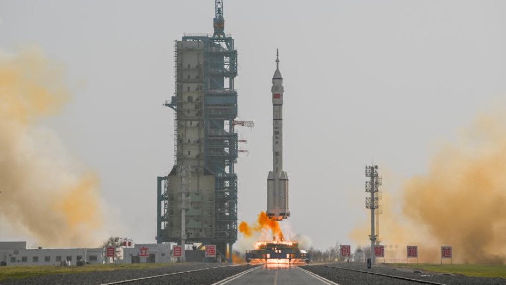 中国载人航天工程首次应急发射任务纪实