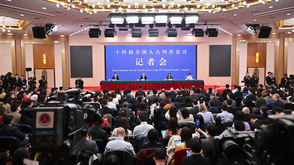 【国际锐评】稳如泰山的中国是世界之幸_fororder_20260308ff98ea0efaf7448fb80e1e04a15eb224_20260308675726678e514eccb0f6ec08581635b0