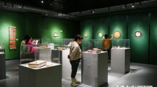 “一带一路”民族工艺展亮相贵阳_fororder_53ae18f35f5c48b5b2cf3ace311d9617.800x514.750x2147483647