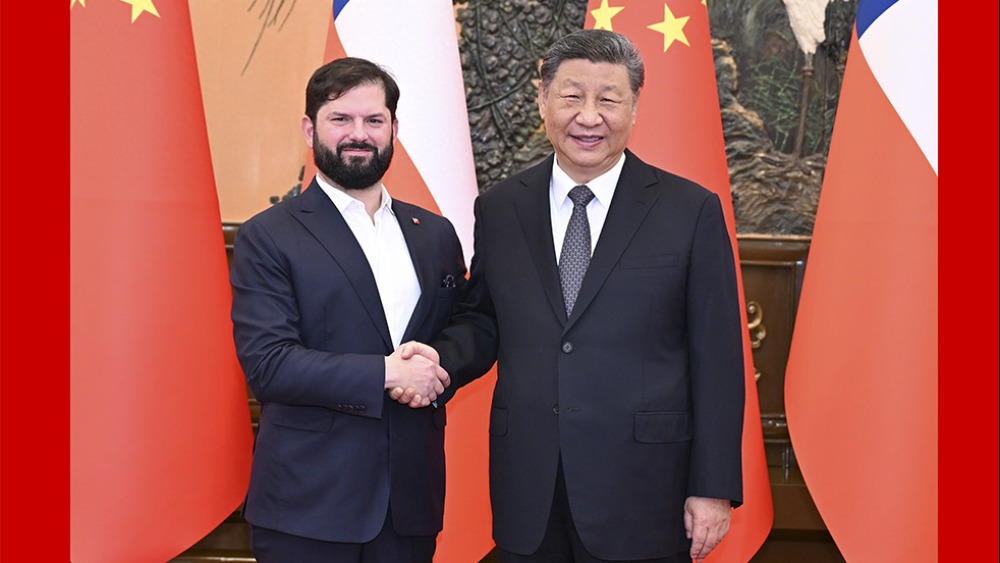 习近平会见智利总统博里奇_fororder_1747200603226_509