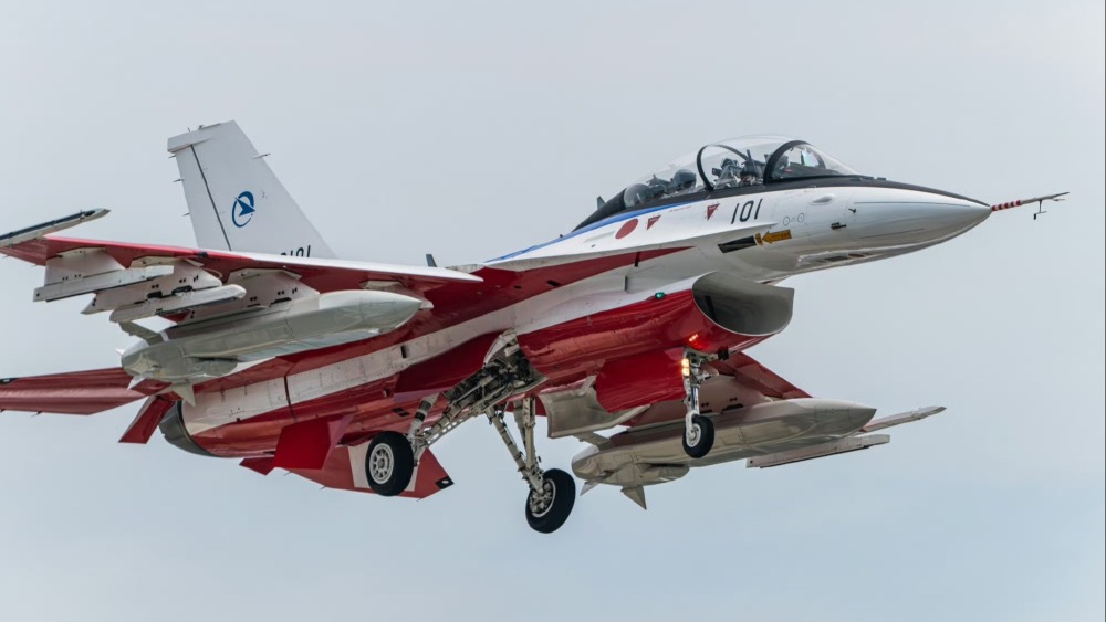 东观军情｜警惕日本搞“偷袭珍珠港式扩军”_fororder_日本航空自卫队F-2战机测试新式导弹