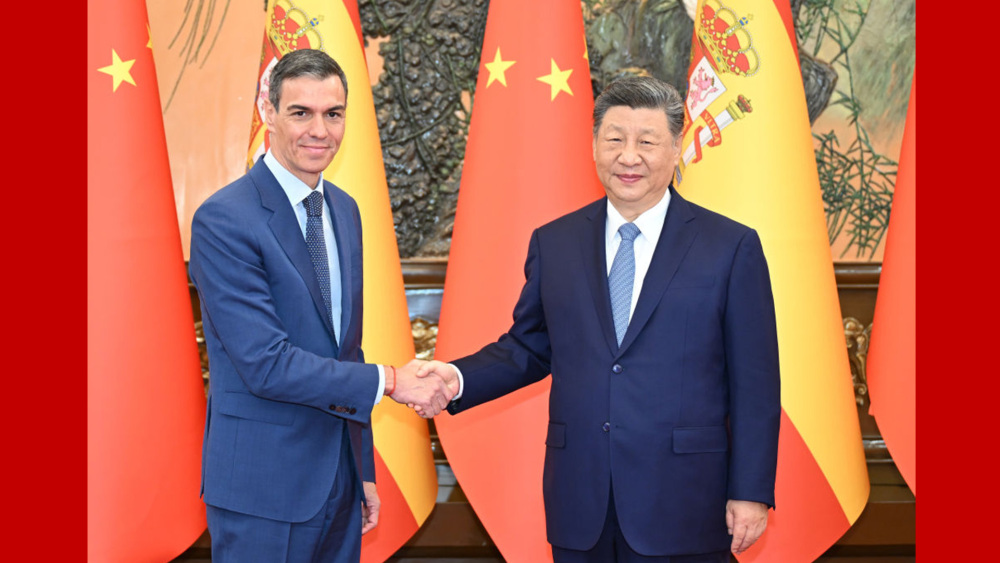 【讲习所·中国与世界】习近平指出中西关系具有战略定力_fororder_时政西班牙红底推荐图(1)