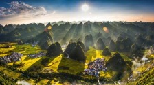国庆去哪儿？贵州端出“流光溢彩·烟火金秋”文旅盛宴_fororder_e1fffe59-713c-4fbe-84ae-a709b55400cc.600x284