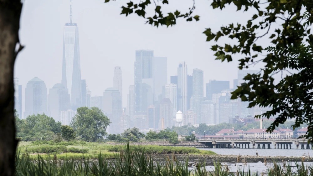 持续更新丨美以对伊朗发动军事打击后 美多个城市加强安保_fororder_64c692d685944e4bb4b50a1447c92228