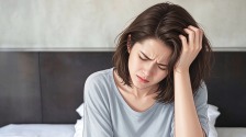 睡觉时身体会突然抽动？这几种表现可能是疾病信号