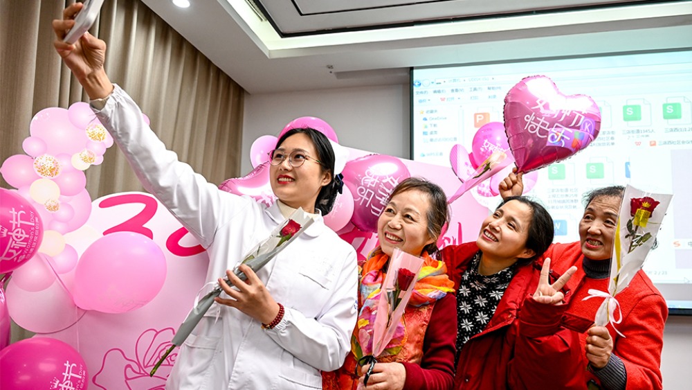 各地多种方式庆祝“三八”国际劳动妇女节_fororder_1772936518906_506