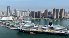 青岛邮轮母港开启暑期首航_fororder_ab219398d60149c2a073de768e6f25d0.981x552.960x540