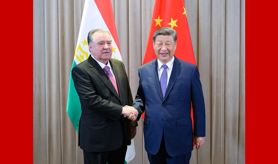 习近平会见塔吉克斯坦总统拉赫蒙_fororder_1750156565752_401