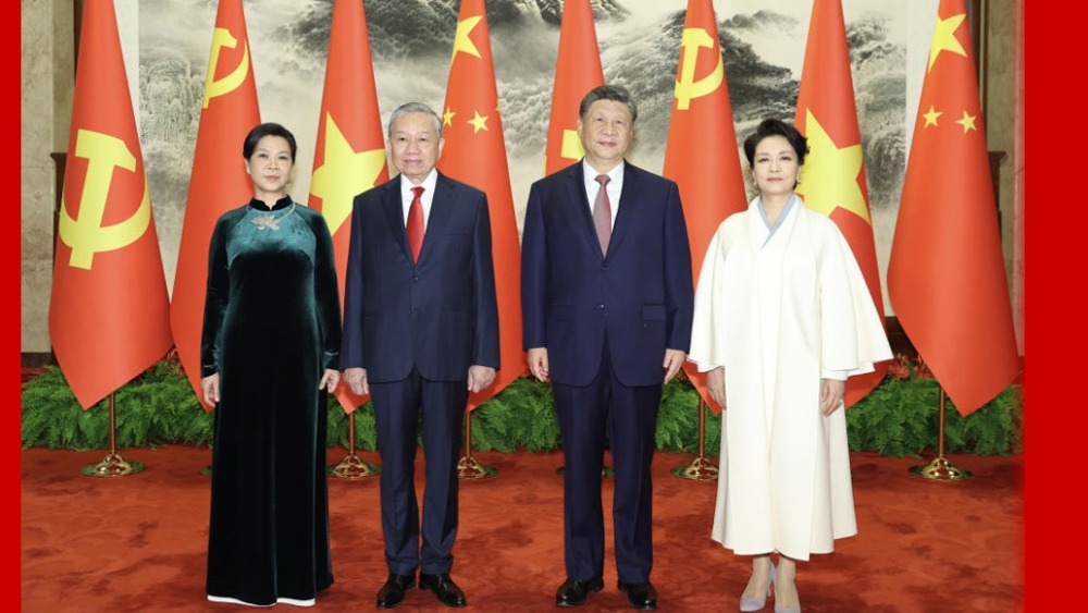 习近平同越共中央总书记、国家主席苏林举行会谈_fororder_1776243321724_966