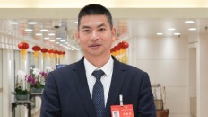 殷其龙代表：建议规范平台抽成 充分保障新就业群体权益_fororder_222