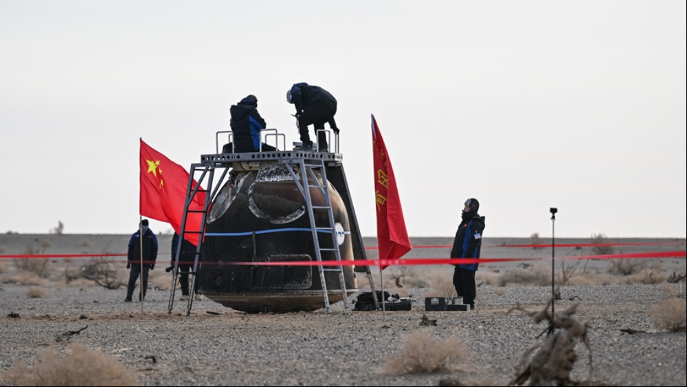 神舟二十号飞船安全顺利返回东风着陆场_fororder_0aa267fc20714bc1b97c27a9531ee8b3