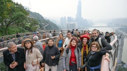 重庆鹅岭栈桥成为旅游新地标