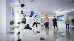 重庆机器人AI应用展示中心开放