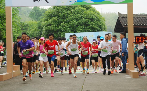 重庆渝北王家街道音乐跑燃情开跑 “苟溪十景”惊艳亮相_fororder_微信图片_20250428141443