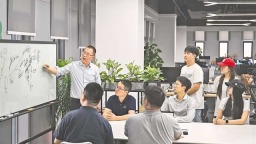 重庆数学“国家队”巧解现实难题