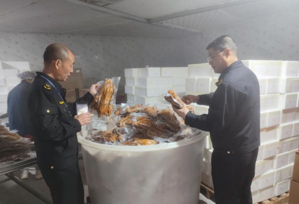 重庆大足区整治肉制品市场 以“四个最严”筑牢食品安全防线_fororder_图片1