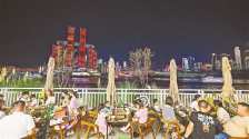重庆：烟火气浓 夜经济火