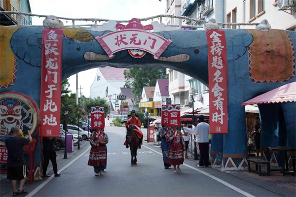 重庆涪陵：暑期文旅消费渐热 多样体验助燃“夏日经济”_fororder_图片1