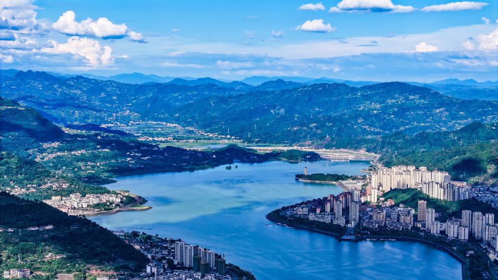 重庆开州：一城山色半城湖