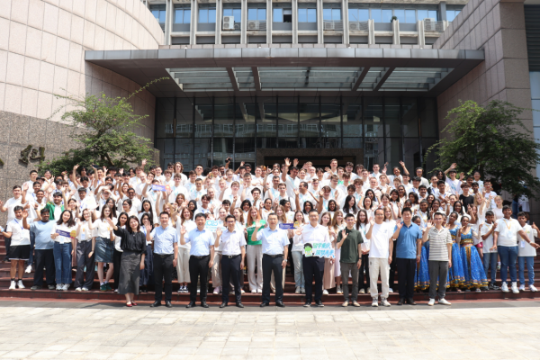2025重邮国际暑期学校全球青年学子说活动举行 全球学子共赴知识盛宴_fororder_图片2