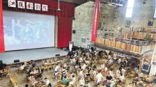 重庆：“电影+”让观影流量变消费增量