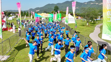 重庆垫江：千余名选手勇闯障碍赛场 绽放少年锋芒