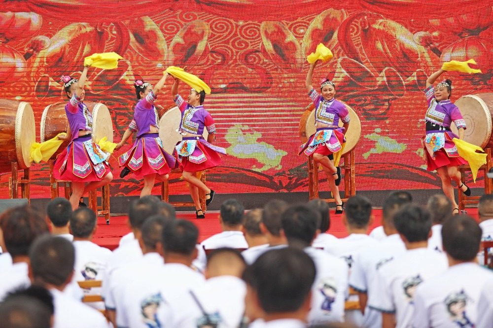 重庆：乡韵更浓郁 乡土更青春