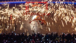 重庆南川：非遗火龙贺新春