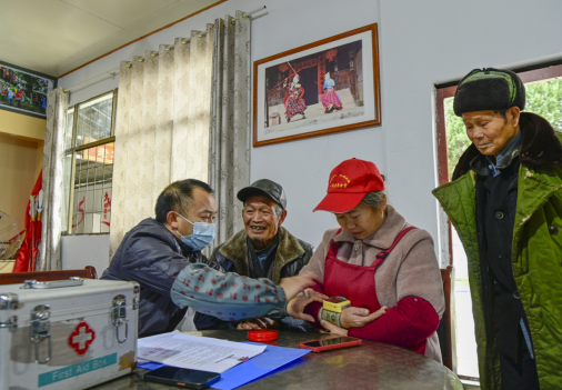 重庆酉阳：“小食堂”撬动基层“大治理”_fororder_微信图片_20250519155718