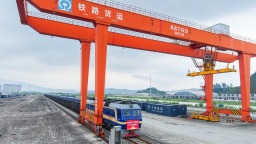 重庆至粤港澳大湾区再添一条货运物流新通道