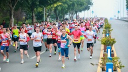 2025重庆忠县马拉松暨第八届长江三峡马拉松开跑