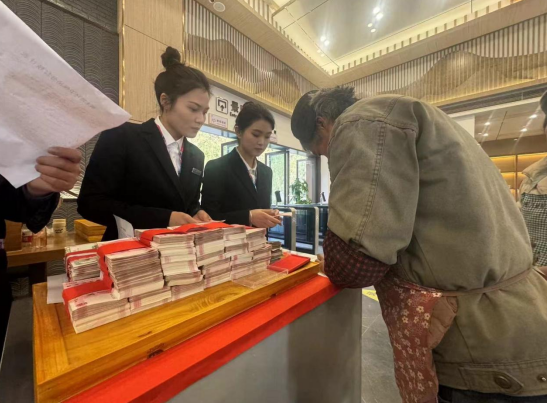 重庆市酉阳县金丝楠村：以“清廉村居”托起山乡富美_fororder_微信图片_20250612182146