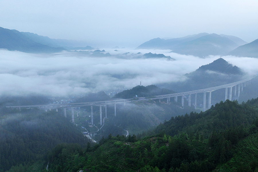 有一种滤镜叫“夏天”！悠长夏日藏在山区里的“世外桃源”有多治愈？