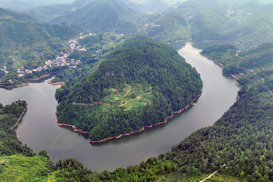 有一种滤镜叫“夏天”！悠长夏日藏在山区里的“世外桃源”有多治愈？