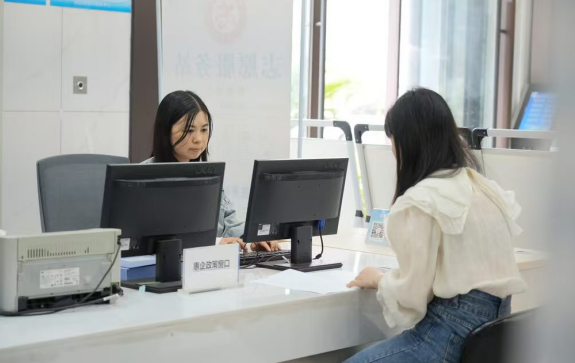 重庆璧山：创新服务模式助力企业高质量发展_fororder_微信图片_20250526104411