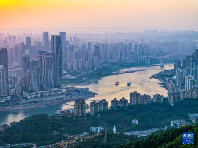 重庆：“山水之城”美不胜收