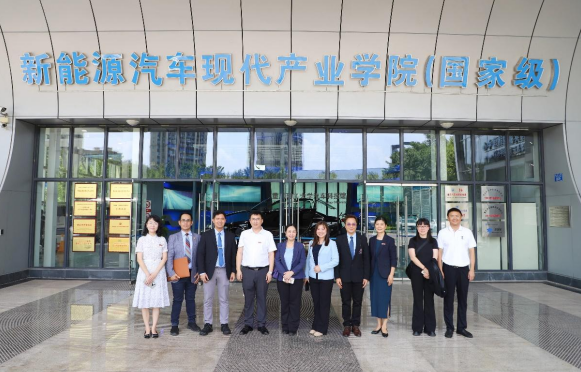 重庆理工大学与泰国帕尧大学签约 共建“一带一路”国际商旅现代产业学院_fororder_微信图片_20250716153710