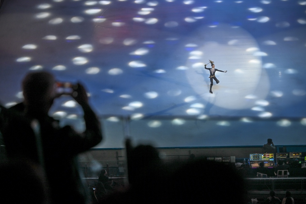 3天“揽金”3.9亿元 花滑赛事“点燃”重庆巴南消费活力