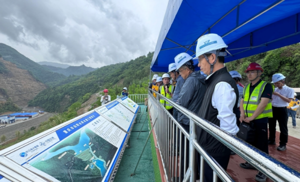 智库献策共解水网建设新难题 重庆市召开重大水利工程项目专家咨询会议_fororder_图片1