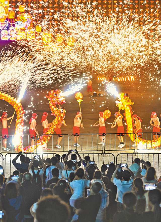 “五一”假期—— 重庆接待国内游客1858.31万人次