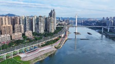 重庆两江四岸添新景 沙滨路中渡口码头景观平台建成开放