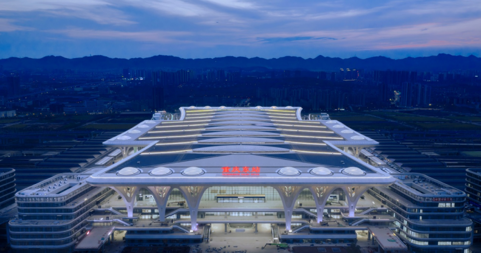 乘渝厦高铁走进武陵山区｜超级高铁枢纽重庆东站开通在即_fororder_图片2