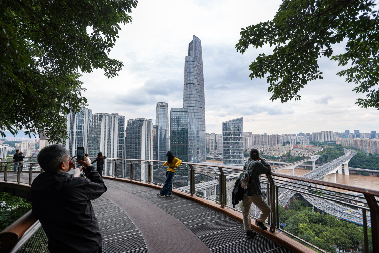 重庆：半山崖线打造成城市“朋友圈”的独特名片