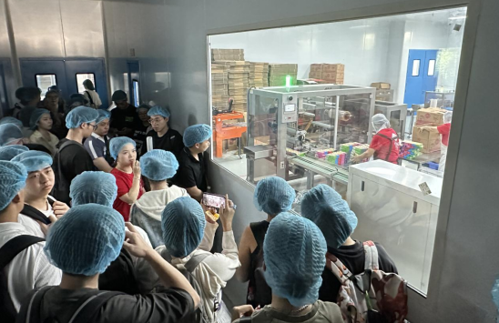 全球影响力创业挑战赛训练营（重庆）结业 赋能中新教育合作创新实践_fororder_微信图片_20250512112858