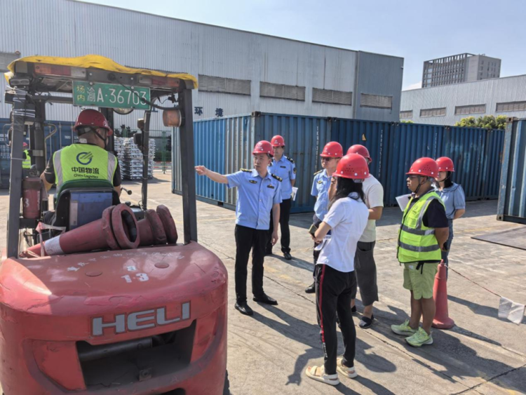 重庆沙坪坝：叉车安全“三大行动”显成效 筑牢特种设备治理防线_fororder_图片1